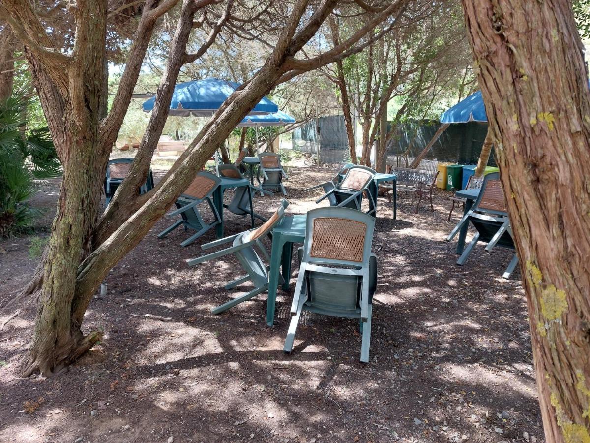 Il Lentischio Hotel Cala Sapone Buitenkant foto